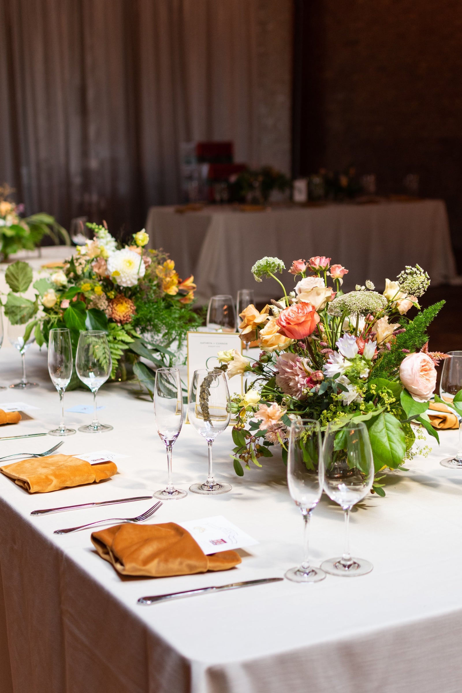 Floral by Sprout Home for Ross wedding at Rockwell on the River