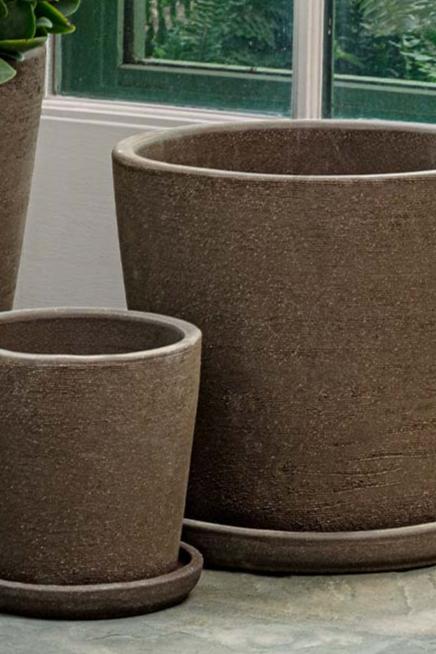 Large carob Maracay planter empty