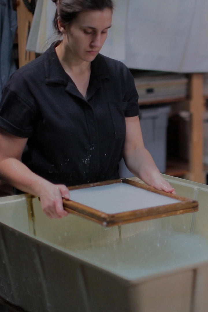 making paper ©Sustainable Paper+Craft
