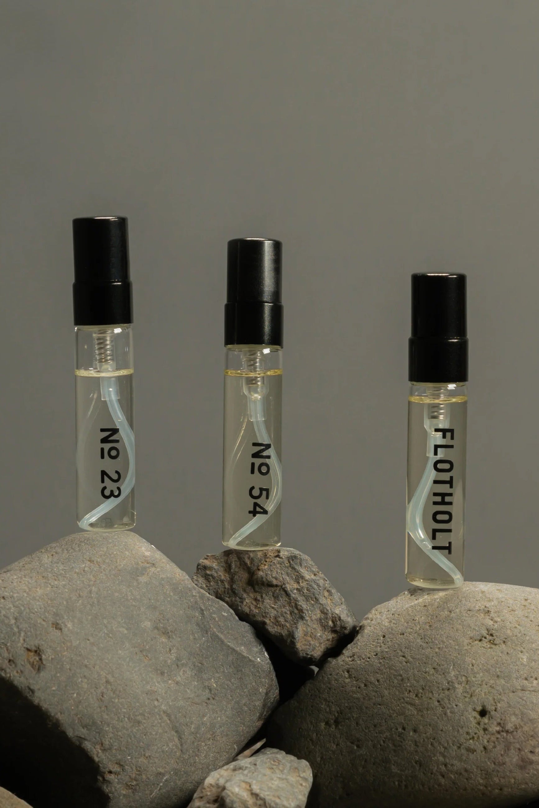 Skammdegi (DARK) Discovery Set three bottles out of their packaging sitting on rocks ©Fischersund