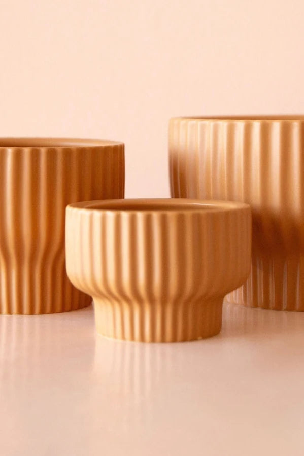 Presley Pedestal Planter Ginger in various sizes by Jungle Club