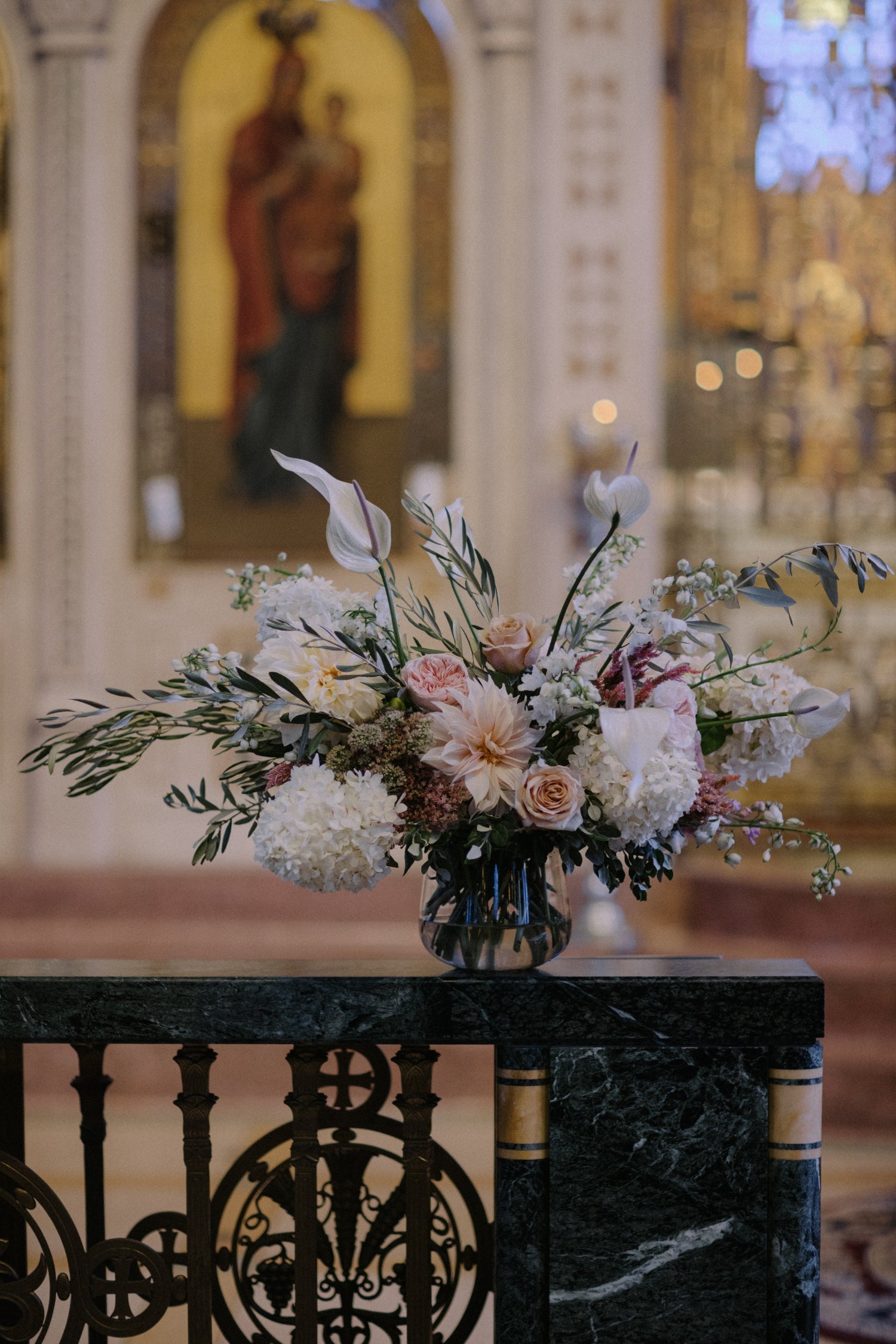 Kroster Wedding in Chicago with a fun and elegant cream and pastel floral arrangement featuring hydrangea, dahlia and anthurium. Playful floral by SPROUT HOME. Photograph by Samantha Elizabeth Creative