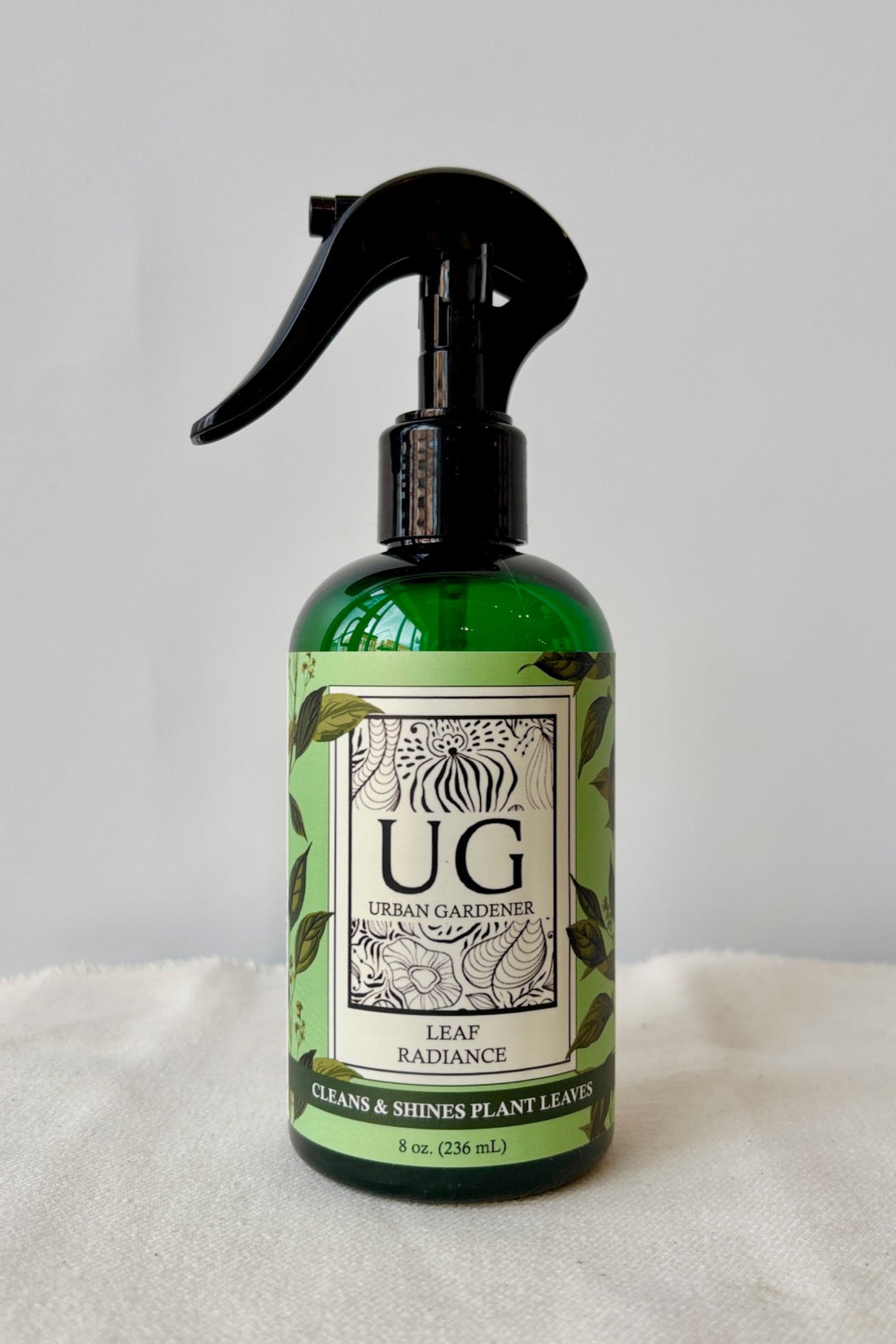 Front of Urban Gardeners Leaf Radiance in a spray bottle against a white background ©Sprout Home
