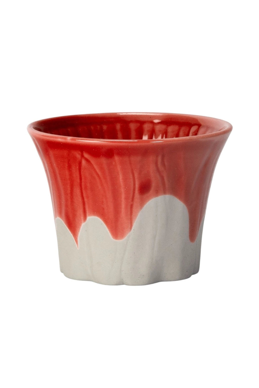 Red and white ceramic Fuji Sakura red cup on a white background ©Urban Tokyo