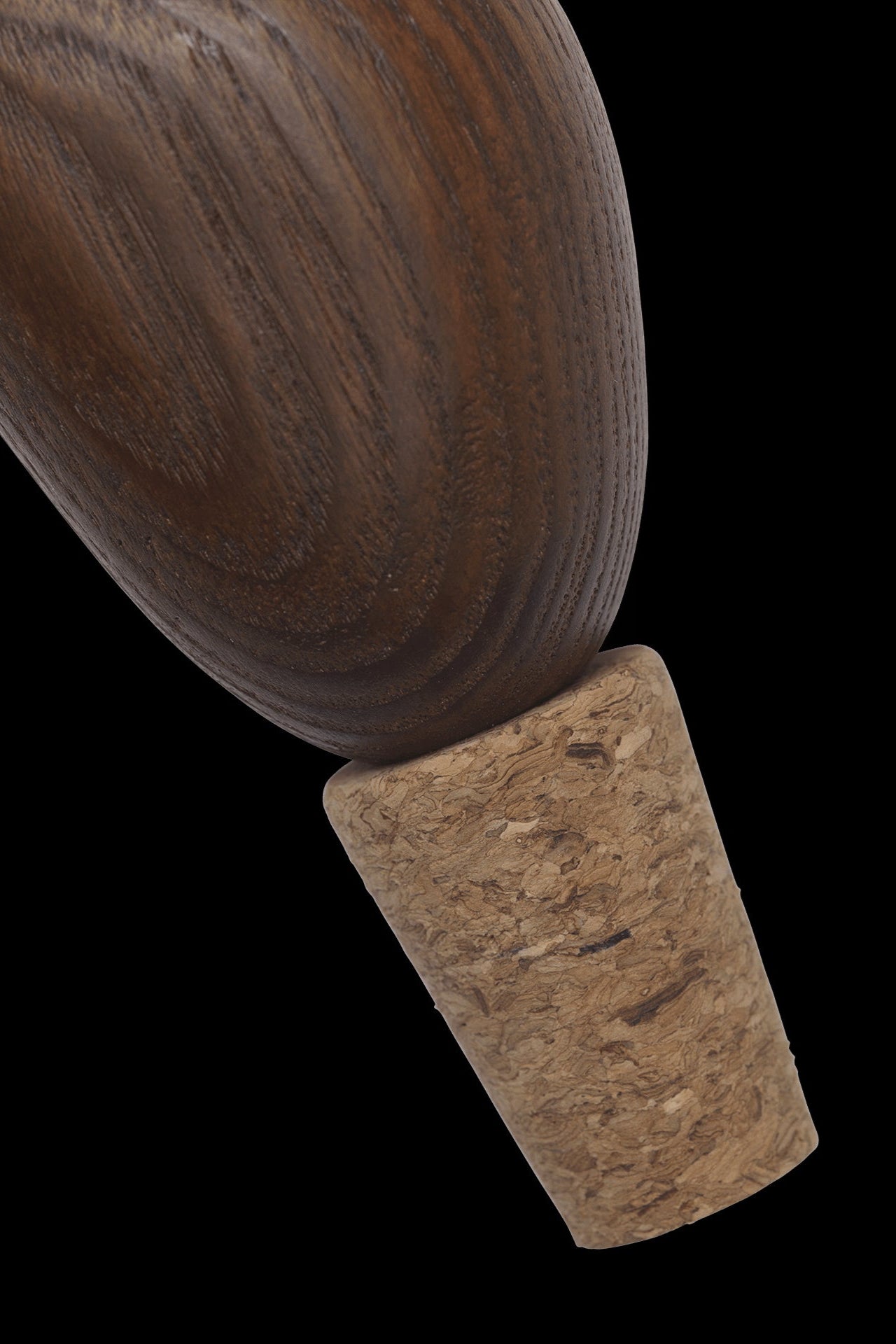 Cairn Wine Stopper Dark Brown showing a detail of the cork ©Ferm Living