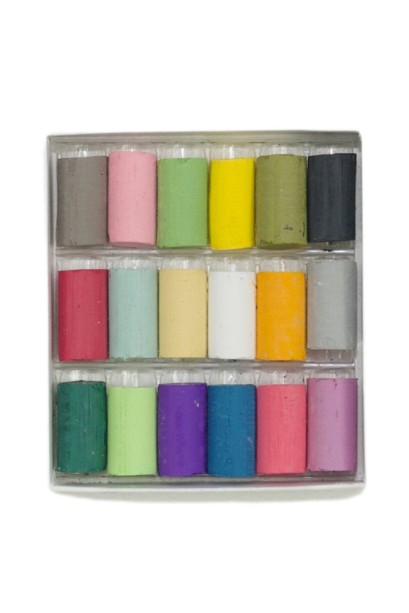Set of colorful Kyoto Gondola pastels in a box on a white background ©Sweet Bella