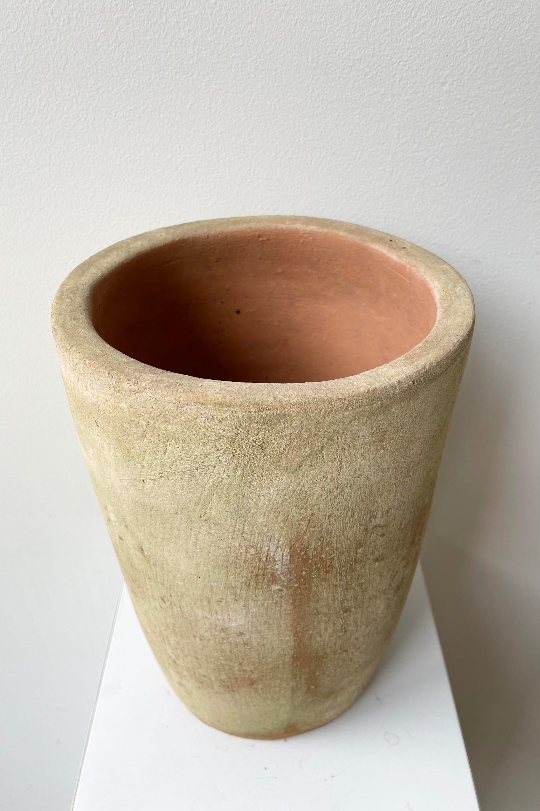 An overhead shot of the medium sized Aged Cylinder Planter. ©Sprout Home