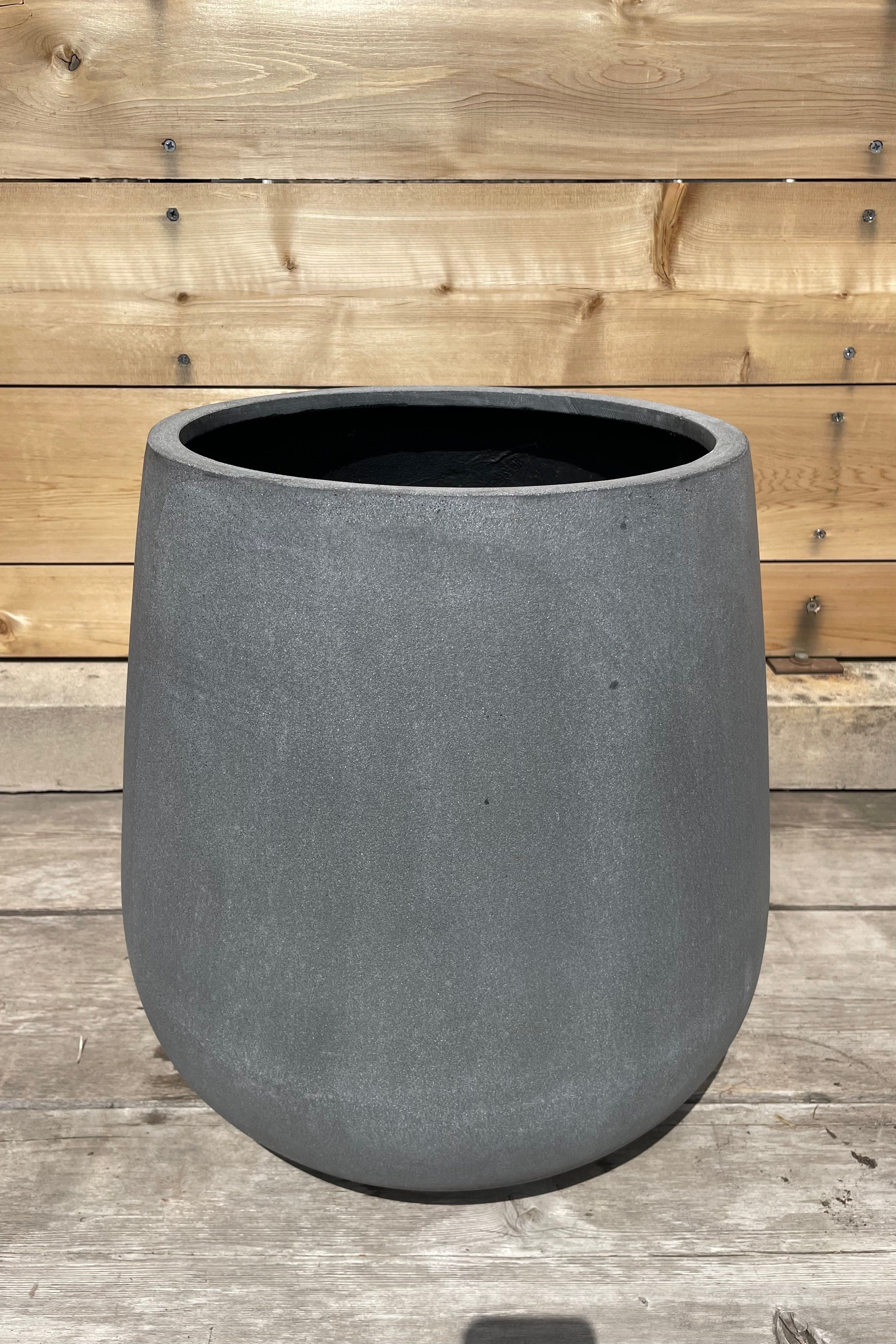 The medium fiberstone pax pot shown in the Sprout Home yard.