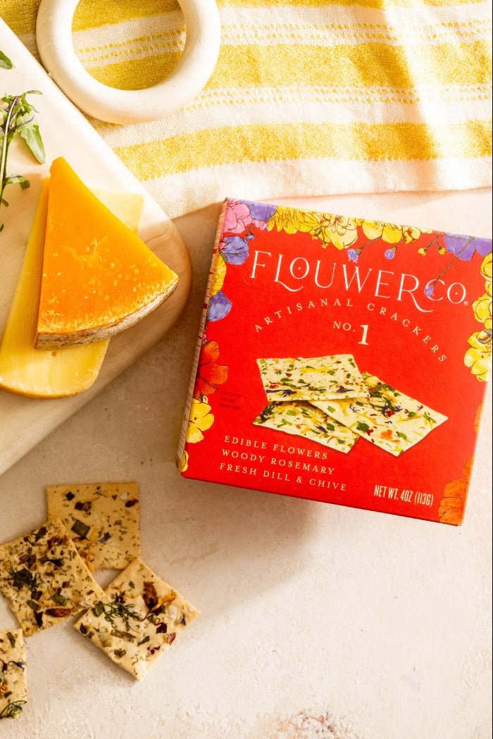 Flouwer co No 1 crackers with a box and cheese on a table  ©Flouwer Co