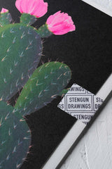 Cactus on Black Greeting card by Stengun Drawings detail of the right corner showing the closure.