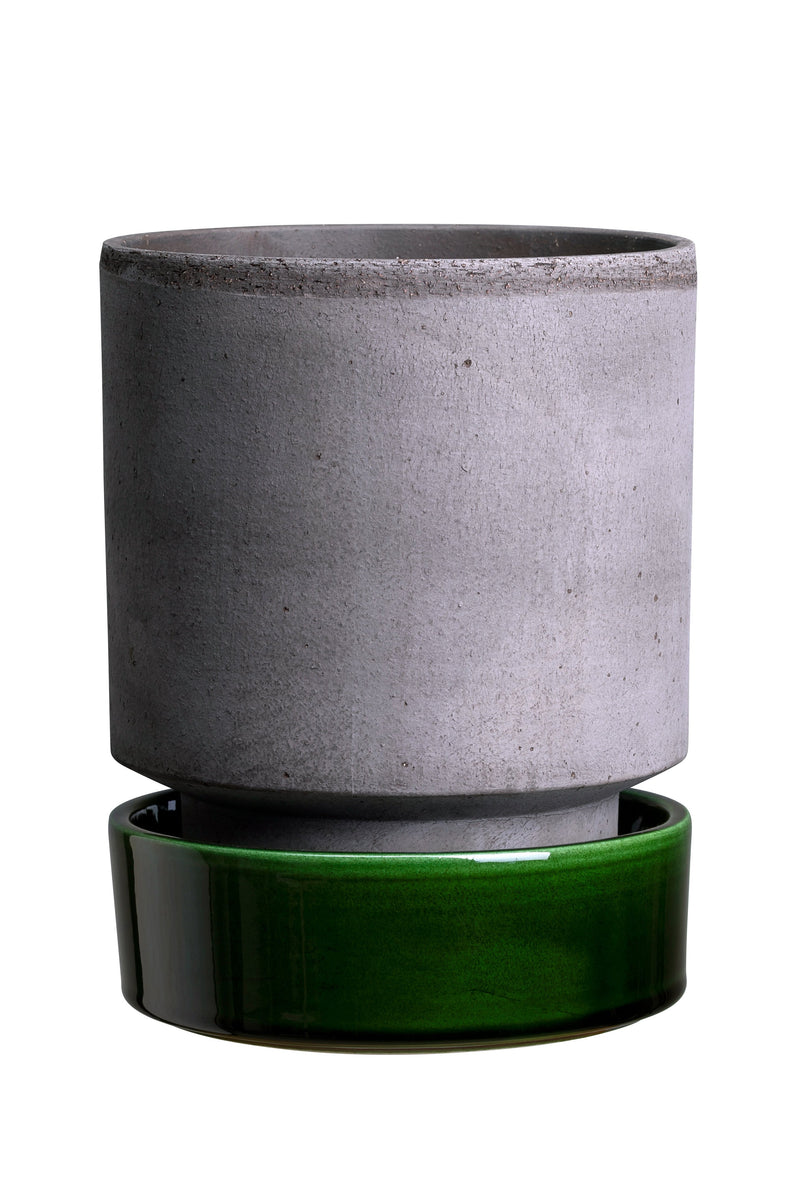 Grey and emerald Hoff Pot by Bergs Potter against a white backdrop.