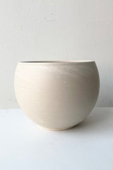 The Luna Sphere pot in granite finish 4.7" viewed from the side.