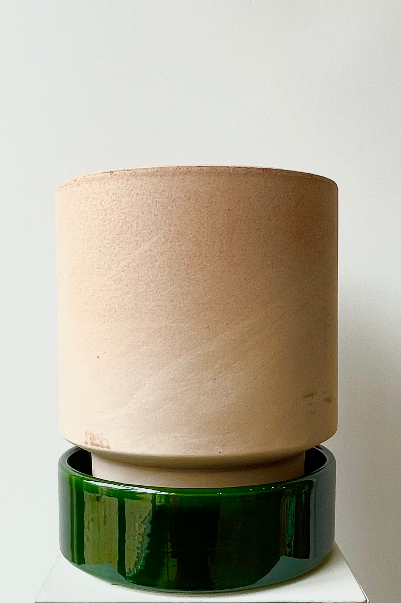 Bergs POtter Hof pot with a green emerald glazed saucer with Rosa pot ©Sprout Home