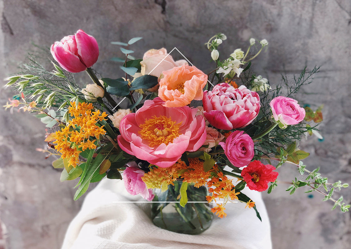 A bright fresh floral arrangement by Sprout Home Floral in Chicago is the best Mother's Day gift  Available for local chicago delivery and pick up. Best floral delivery in Chicago. !! Creative and custom arrangements.