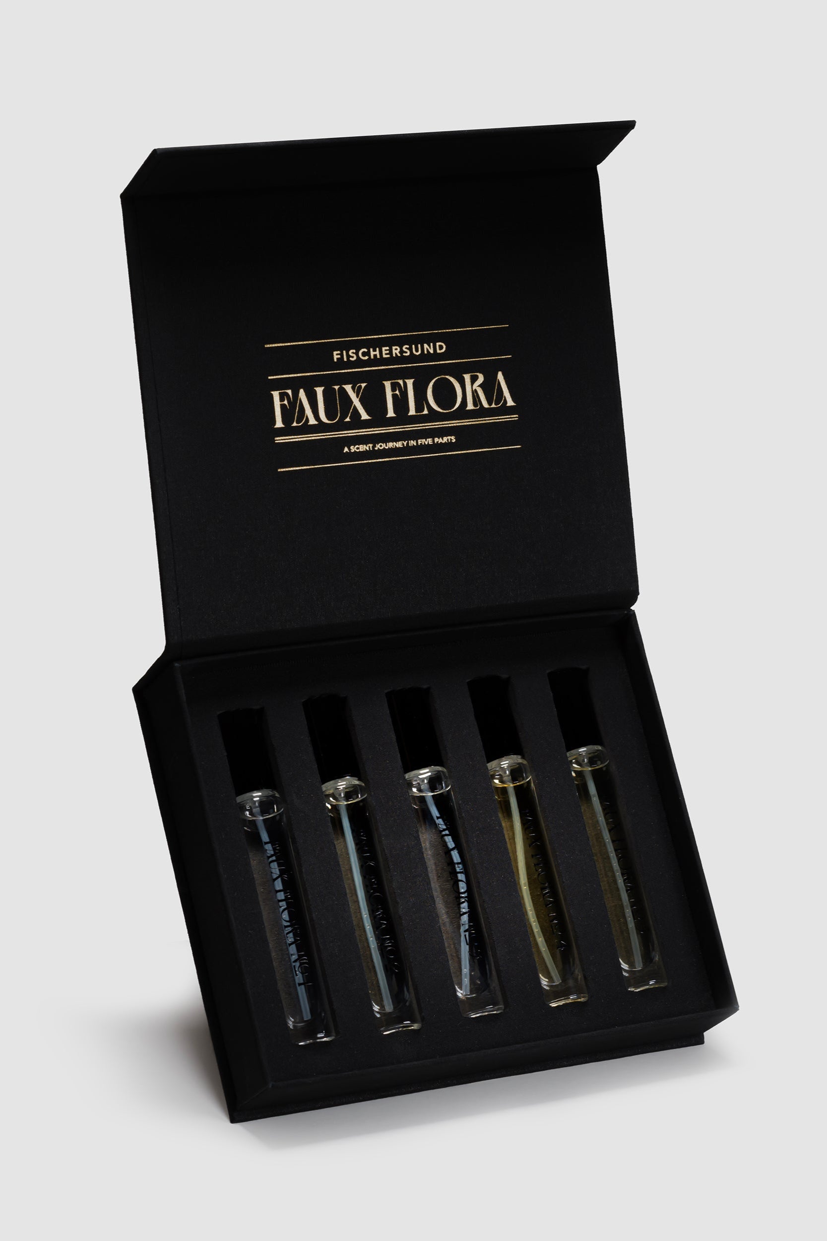 Faux Flora box opened showing the 5 different scent vibes ©Fischersund