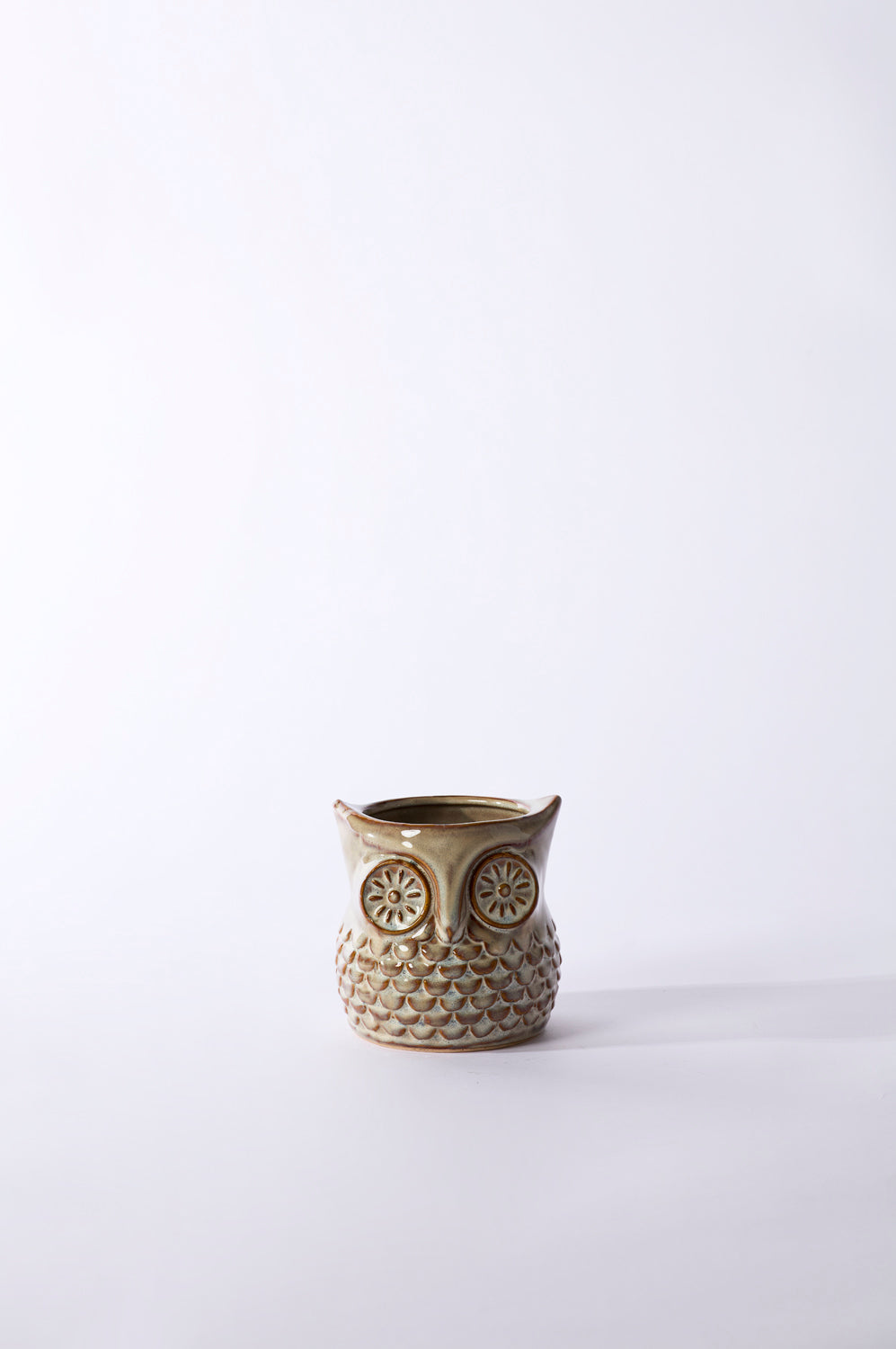 Decorative Great Grey owl-shaped vase on a white background ©Accent Decor