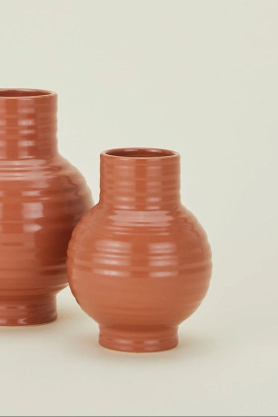 Essential Terracotta Ceramic Vase Small in front of a large on by Hawkins New York ©Hawkins New York