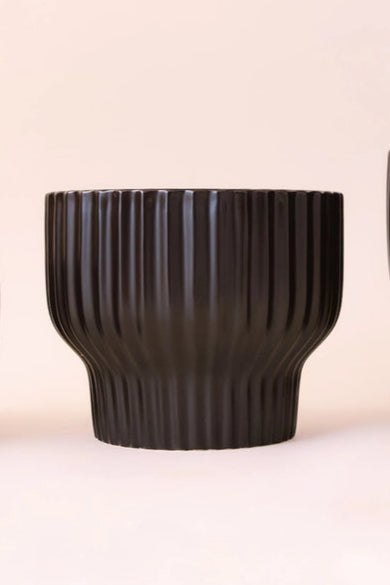 Jungle Club Black Presley Planter medium empty ©Jungle Club