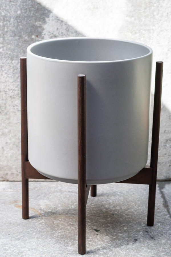 The 12 Cylinder & Dark Teak Stand gray