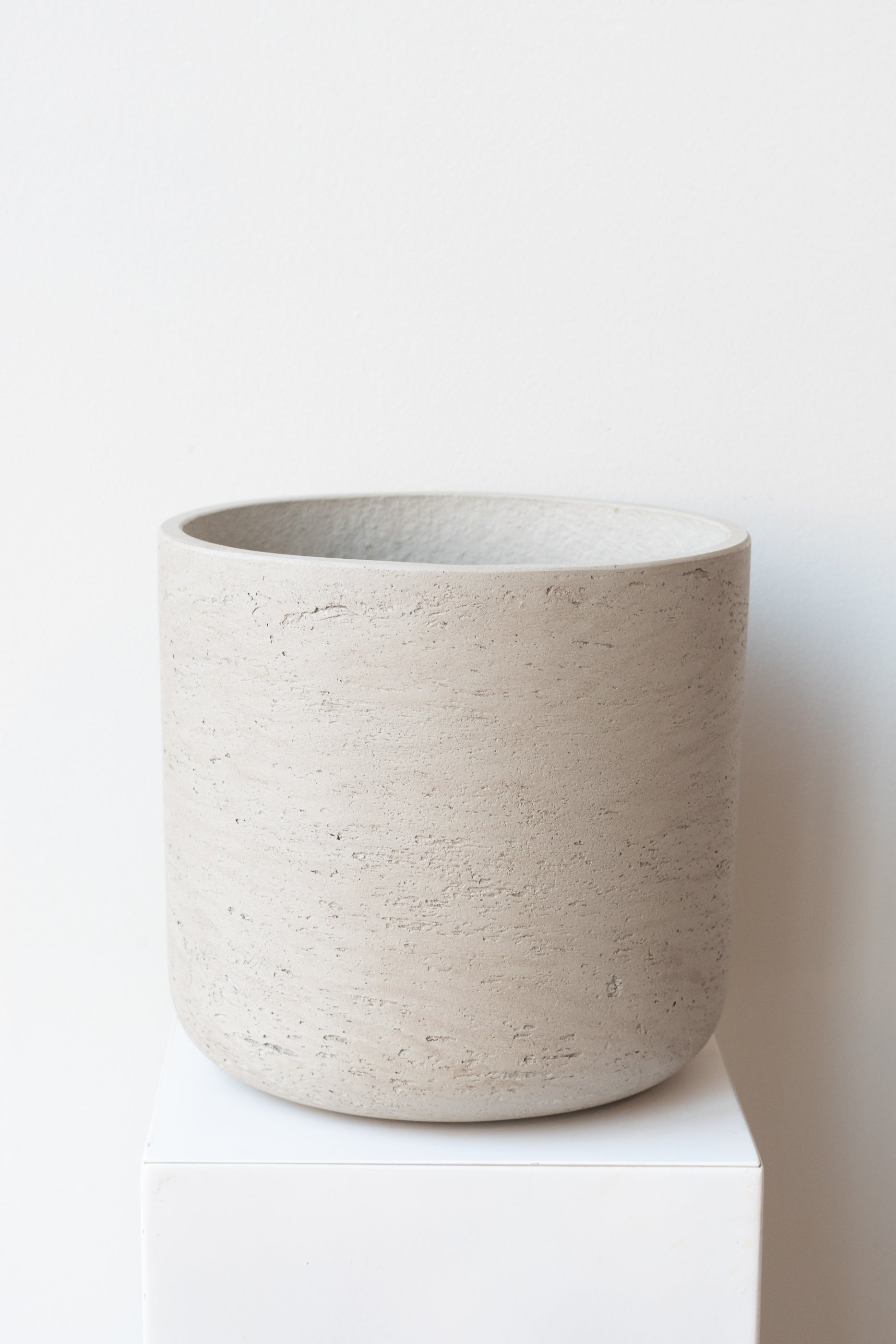 Charlie Pot Grey Washed Large
