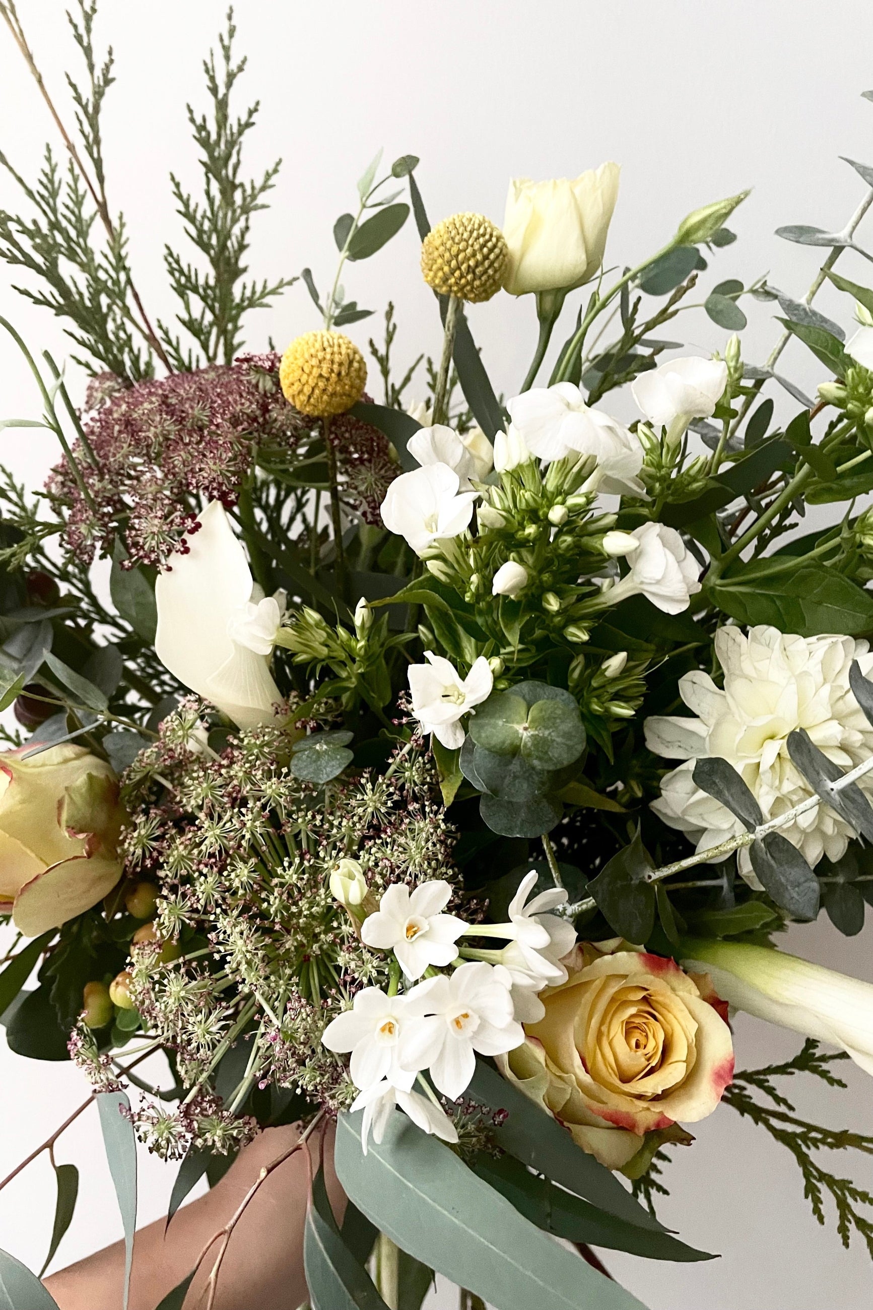 A detailed shot of fresh Floral Arrangement Champagne Toast by Sprout Home Floral in Chicago ©Sprout Home #size_$100